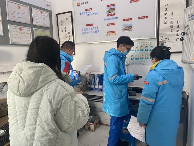 蜀交中油公司拍攝廉潔微視頻 弘揚(yáng)廉潔正能量3.jpg