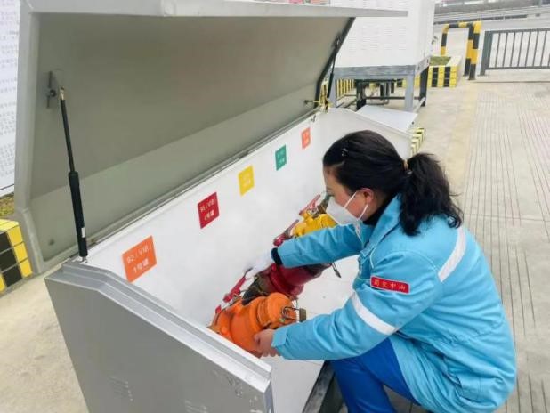 四川蜀交中油能源有限公司：扛牢安全保供責任  護航春節溫暖回家路3.jpg