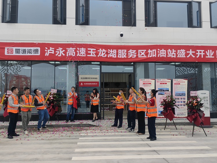 1685515599713972.jpg 1685515599713972.jpg