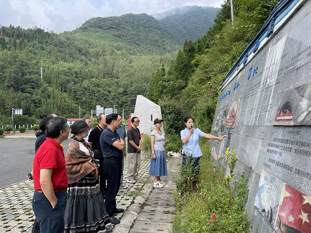 1693555549217974.jpg 24df01927c112dcf0f11ab277d6a226.jpg