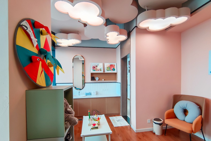 1701164068252318.jpg 3-服務區母嬰室.JPG