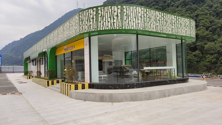 1702632784103132.jpg 喇叭河3.jpg