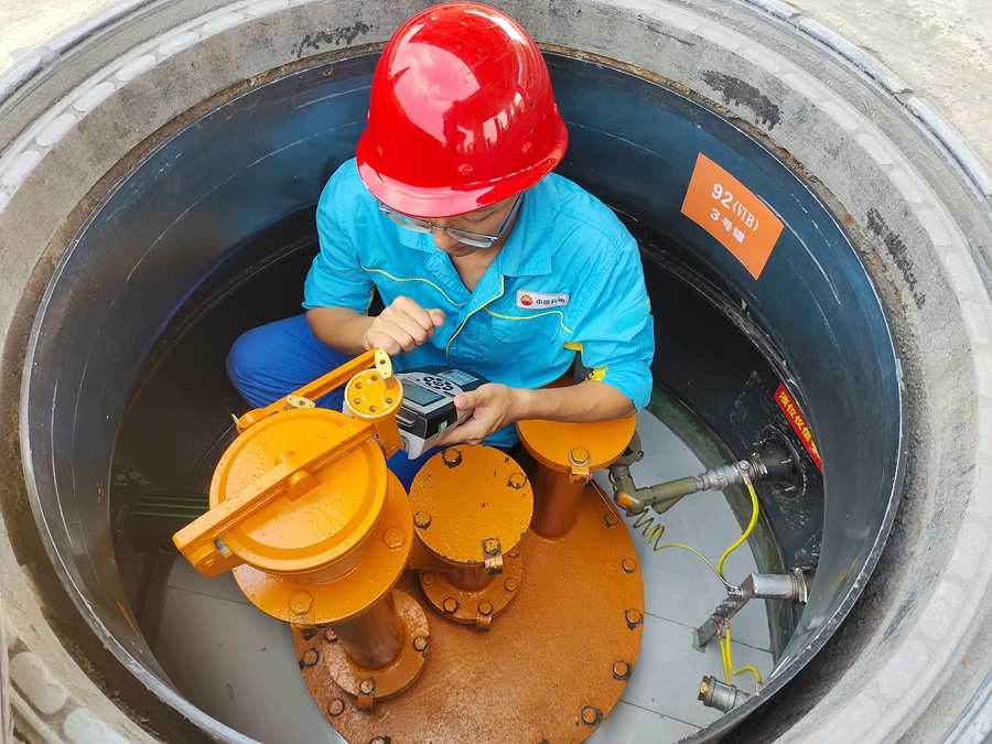 1732588305342447.jpg 蜀交中油公司全力打好污染防治攻堅(jiān)戰(zhàn)1.jpg