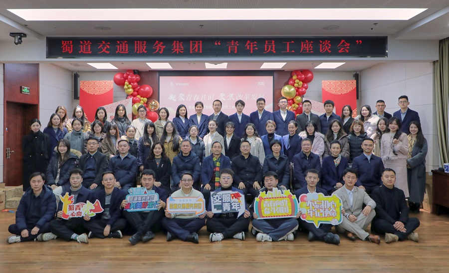 1736997997231179.jpg 5851410cfbd2da4b1b0105b44724128.jpg