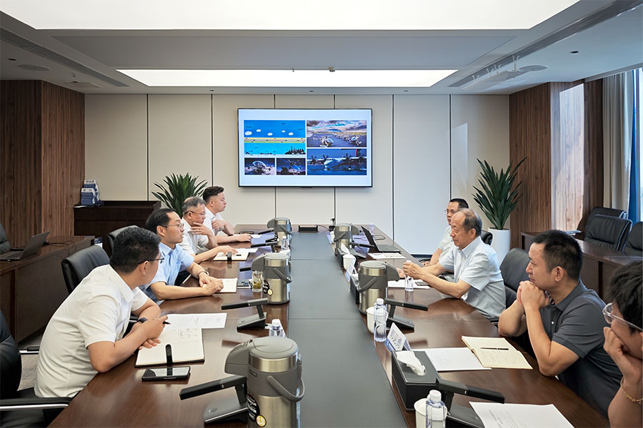 1754029896666853.jpg 座談?wù)掌?(1) 900.jpg