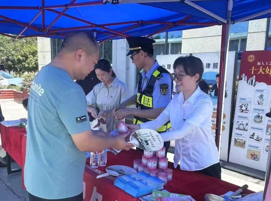 1754550687146150.jpg 51f3746c0960b78f0639b1e0c6dd7f63.jpg