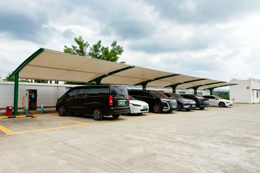 1757401552304852.jpg 蜀交航油公司天府機場航站區南加油站充電站點正式投運照片 (1).jpg