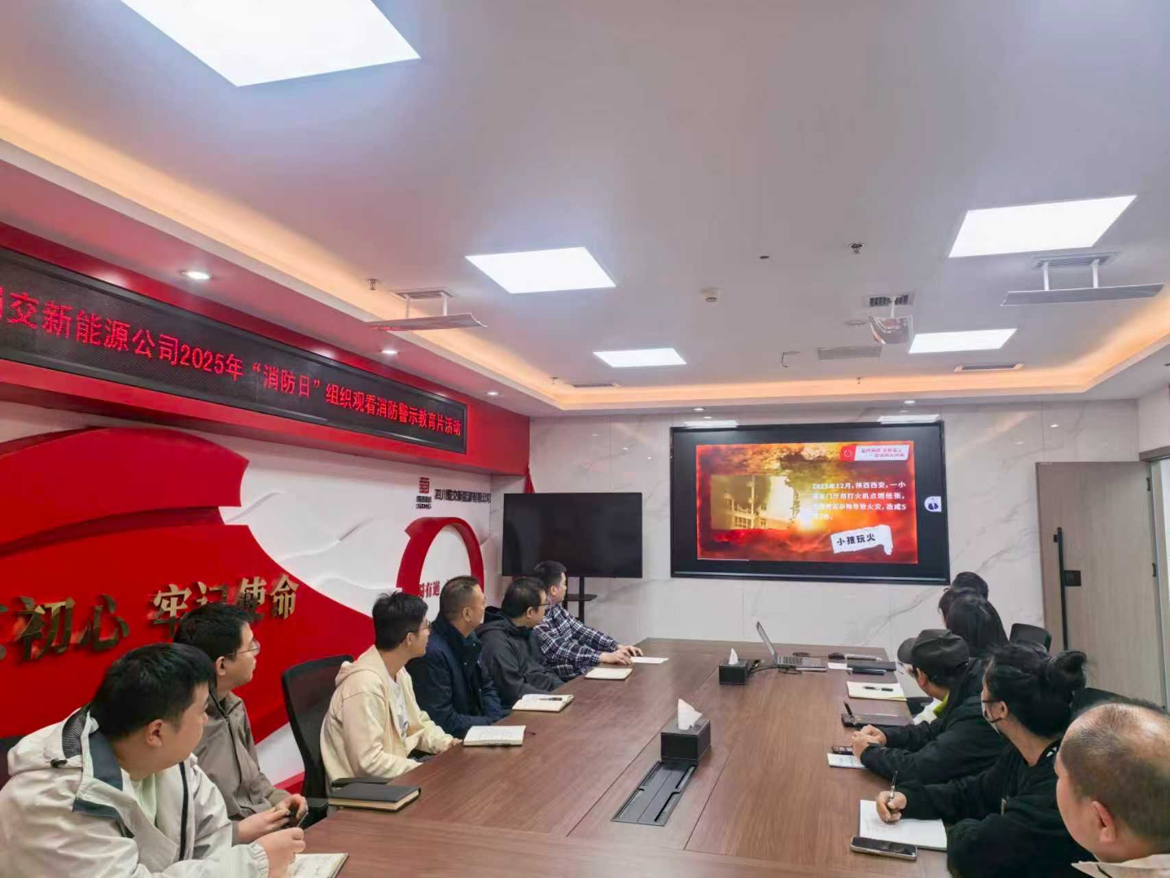 1762852097813156.jpg 92bac787d43e530fc14cca6ac95ccc19.jpg